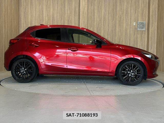 Mazda MAZDA2 2021-12 6995402-17