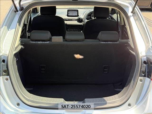 Mazda MAZDA2 2021-04 6995404-10