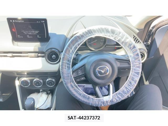 Mazda MAZDA2 2023-11 6995396-16