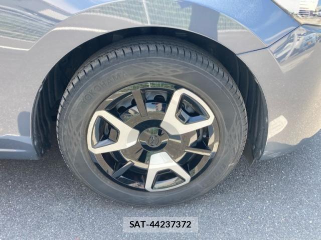 Mazda MAZDA2 2023-11 6995396-5