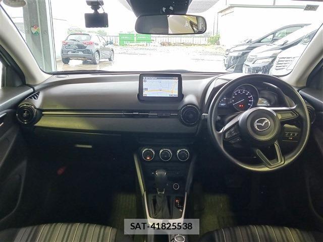 Mazda MAZDA2 2021-05 7221355-1