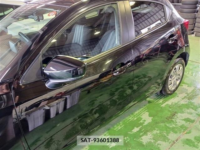 Mazda MAZDA2 2021-05 7221353-14