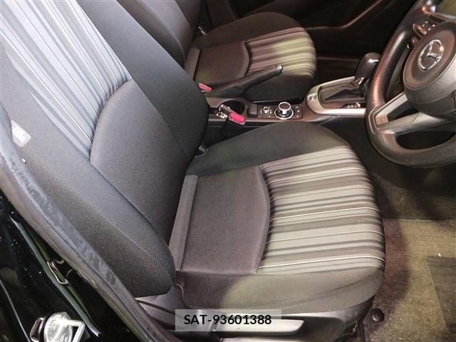 Mazda MAZDA2 2021-05 7221353-15