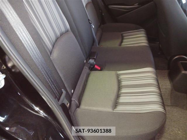 Mazda MAZDA2 2021-05 7221353-16