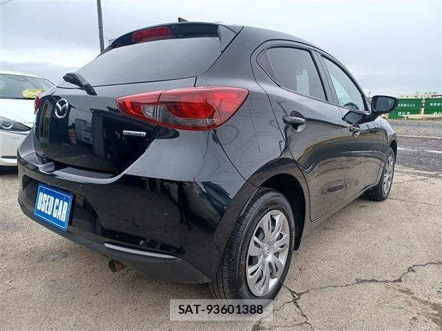 Mazda MAZDA2 2021-05 7221353-2