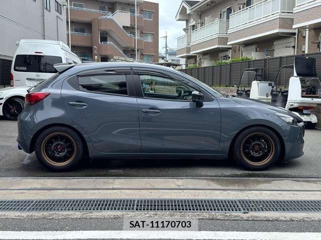 Mazda MAZDA2 2024-08 7221367-10