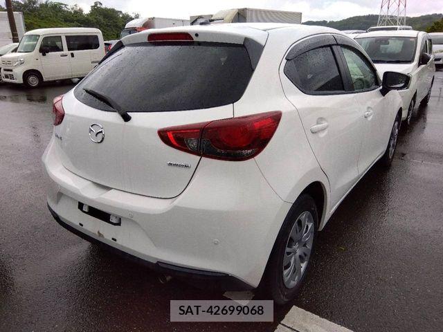 Mazda MAZDA2 2021-04 7221347-2