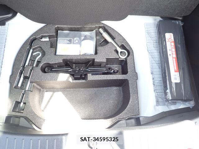 Mazda MAZDA2 2020-10 7221348-18