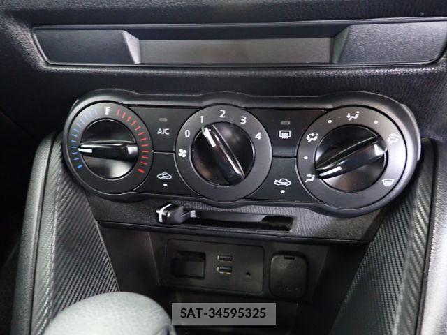 Mazda MAZDA2 2020-10 7221348-8