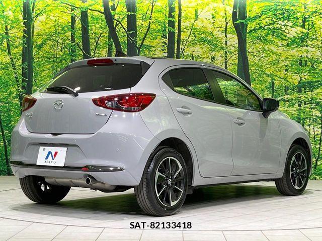 Mazda MAZDA2 2023-04 7221356-16