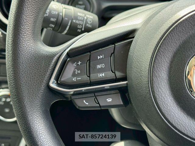 Mazda MAZDA2 2023-08 7221366-24