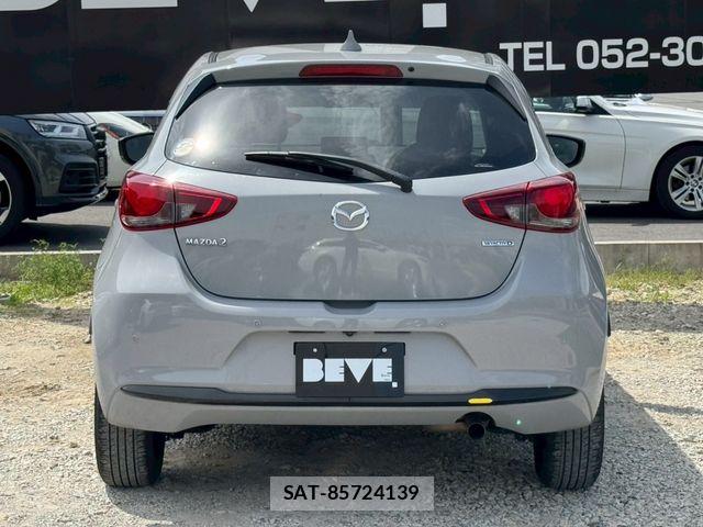 Mazda MAZDA2 2023-08 7221366-2