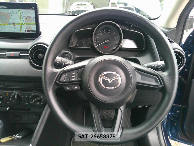 Mazda MAZDA2 2023-04 7272270-9