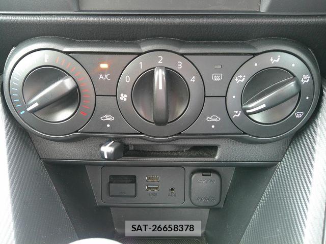 Mazda MAZDA2 2023-04 7272270-12