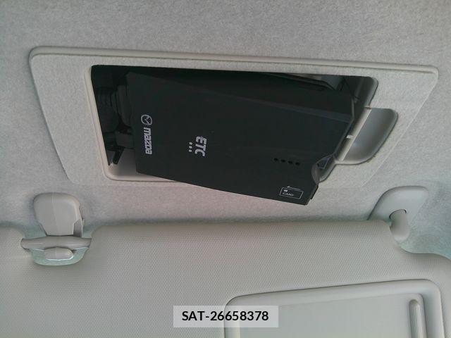 Mazda MAZDA2 2023-04 7272270-6
