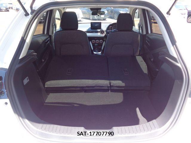 Mazda MAZDA2 2024-04 7392789-12