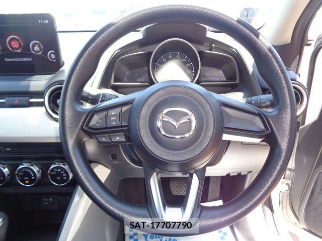 Mazda MAZDA2 2024-04 7392789-19