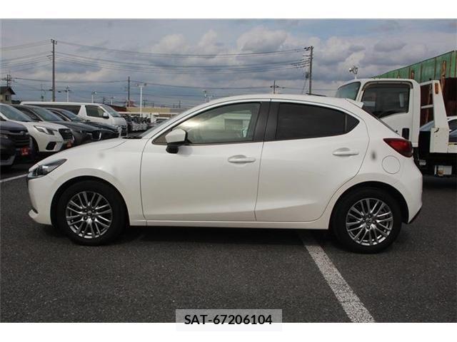 Mazda MAZDA2 2020-10 7392791-10