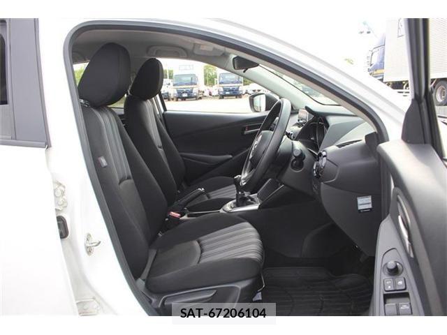 Mazda MAZDA2 2020-10 7392791-20