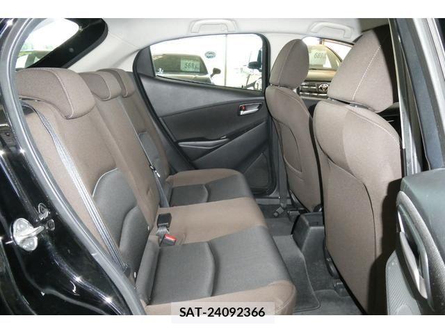 Mazda MAZDA2 2020-05 7455564-9