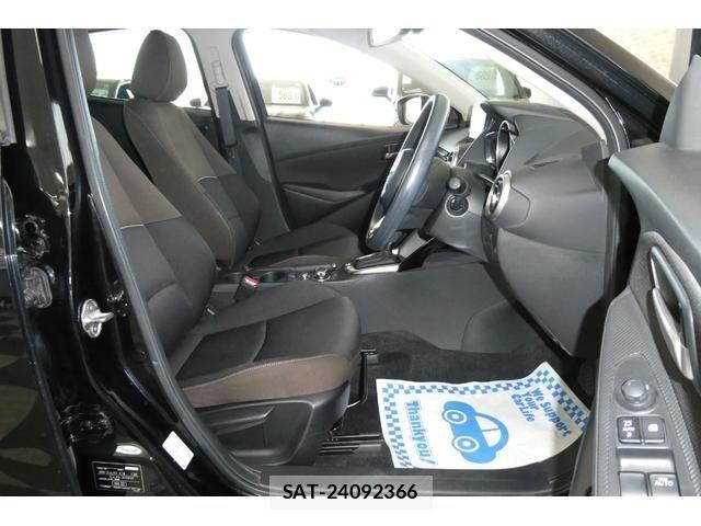 Mazda MAZDA2 2020-05 7455564-4