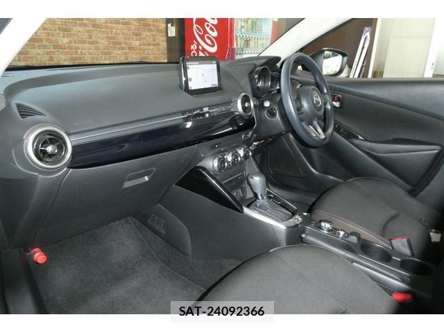 Mazda MAZDA2 2020-05 7455564-5