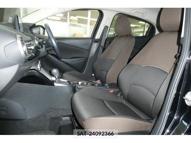 Mazda MAZDA2 2020-05 7455564-6