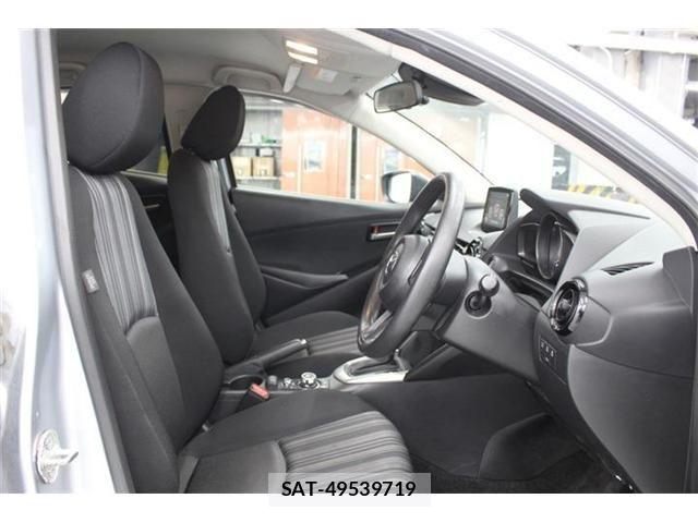 Mazda MAZDA2 2021-01 7455574-26