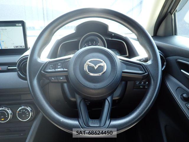 Mazda MAZDA2 2022-11 7509146-13
