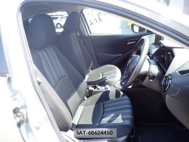 Mazda MAZDA2 2022-11 7509146-17