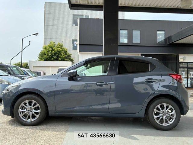 Mazda MAZDA2 2020-11 7509141-26