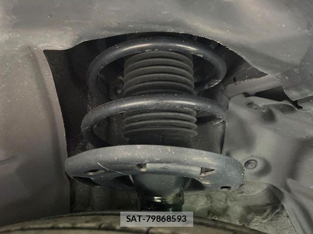 Mazda MAZDA2 2022-02 7562397-19