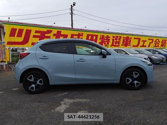 Mazda MAZDA2 2023-03 7562396-10
