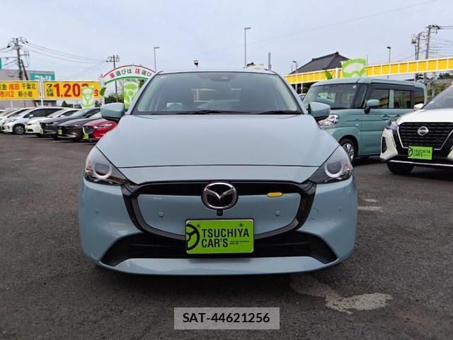 Mazda MAZDA2 2023-03 7562396-8