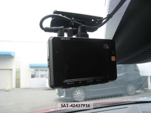 Mazda MAZDA2 2019-09 7617873-23