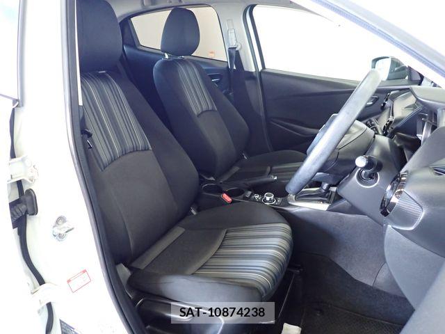 Mazda MAZDA2 2021-04 7617874-14
