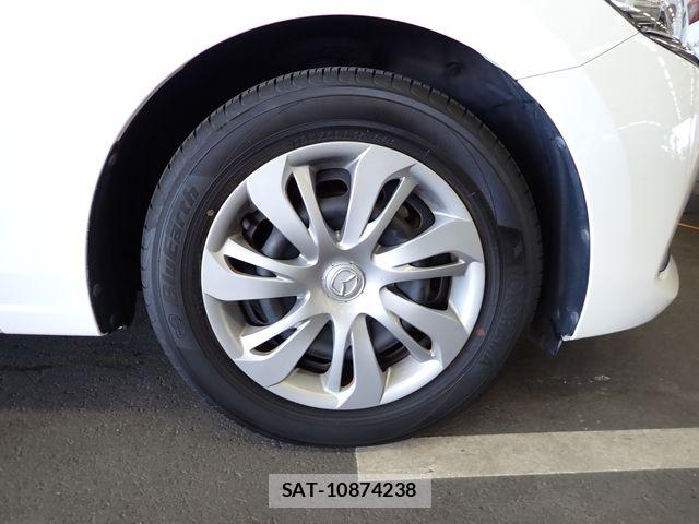 Mazda MAZDA2 2021-04 7617874-19