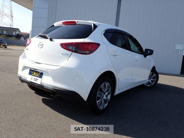 Mazda MAZDA2 2021-04 7617874-2