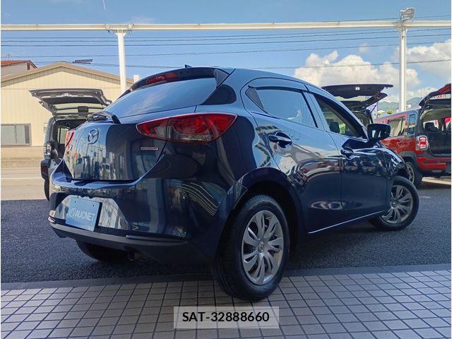 Mazda MAZDA2 2021-05 7617875-2