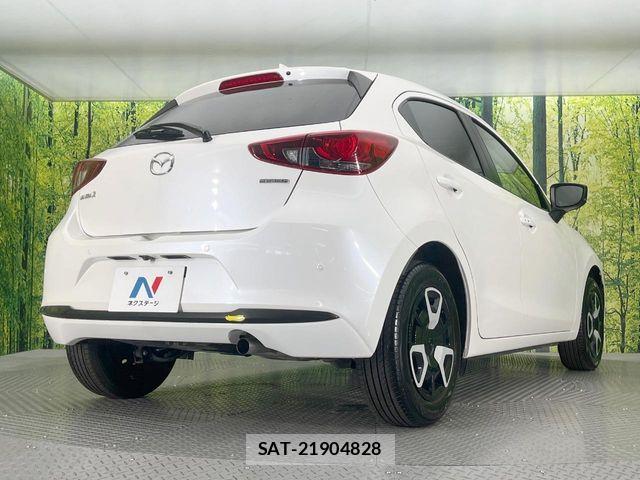 Mazda MAZDA2 2024-08 7617869-16