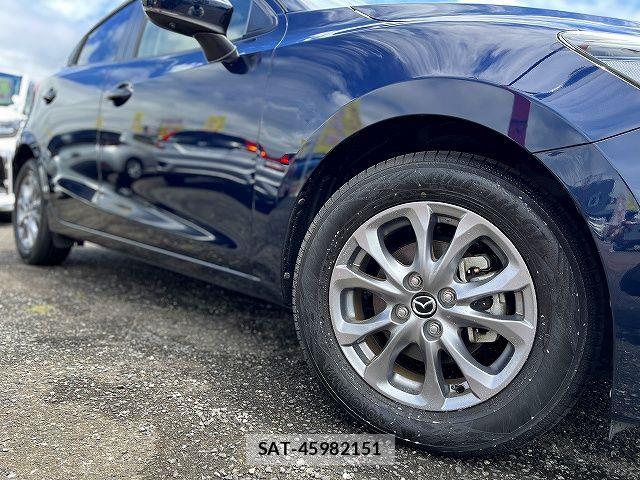 Mazda MAZDA2 2022-07 7617871-26