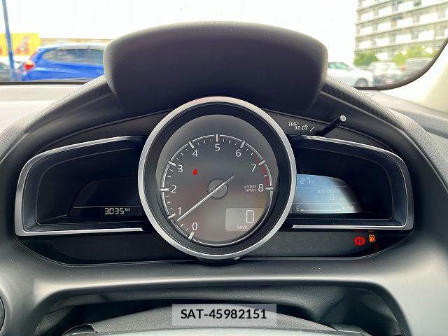 Mazda MAZDA2 2022-07 7617871-7