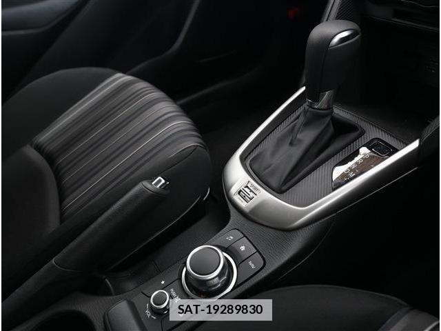 Mazda MAZDA2 2021-05 7725353-9