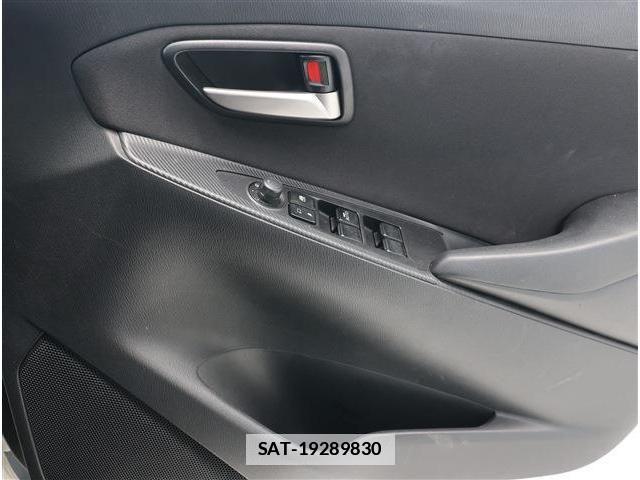 Mazda MAZDA2 2021-05 7725353-5