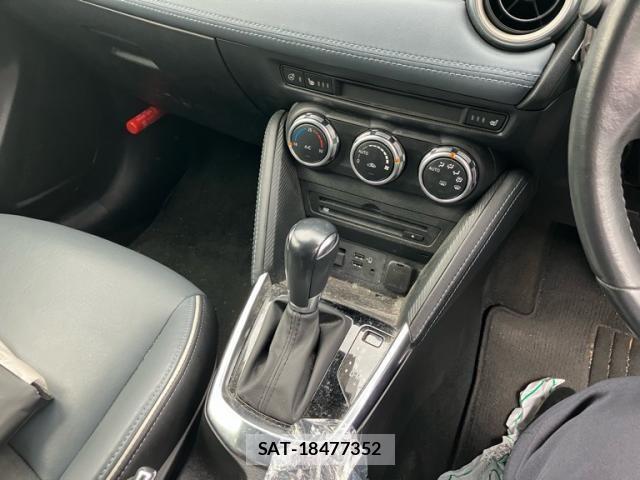 Mazda MAZDA2 2019-09 7725354-17