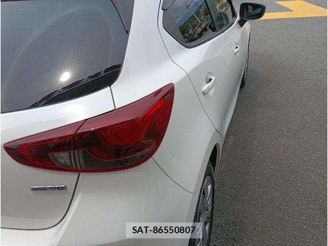 Mazda MAZDA2 2021-03 7786768-5