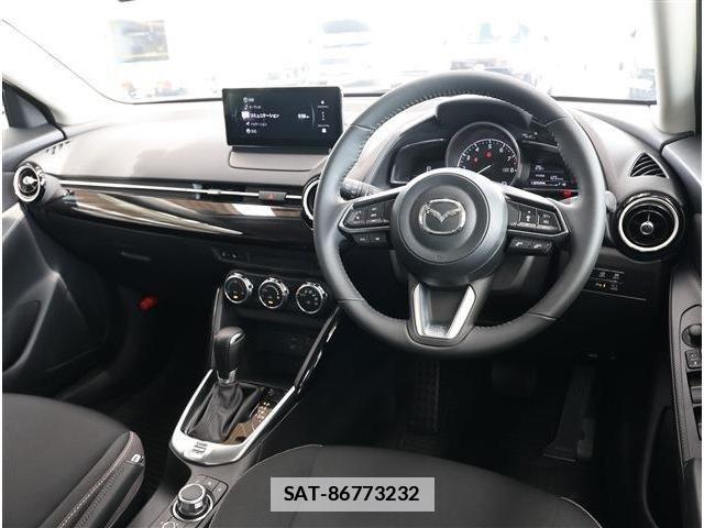 Mazda MAZDA2 2026-01 7786771-1