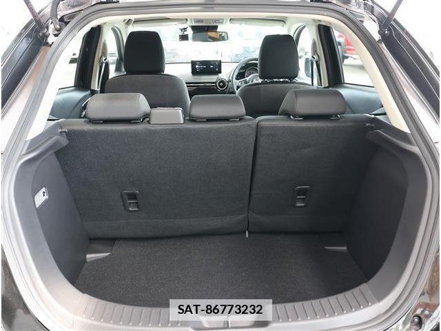 Mazda MAZDA2 2026-01 7786771-21