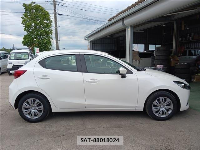 Mazda MAZDA2 2021-05 7877571-11