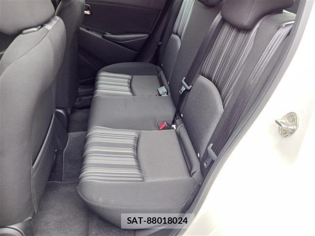 Mazda MAZDA2 2021-05 7877571-16